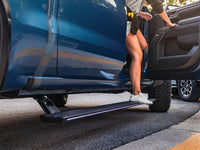 AMP Research 22-24 Chevrolet/GMC Silverado/Sierra 1500 CC & 2024 2500/3500HD CC PowerStep Vision
