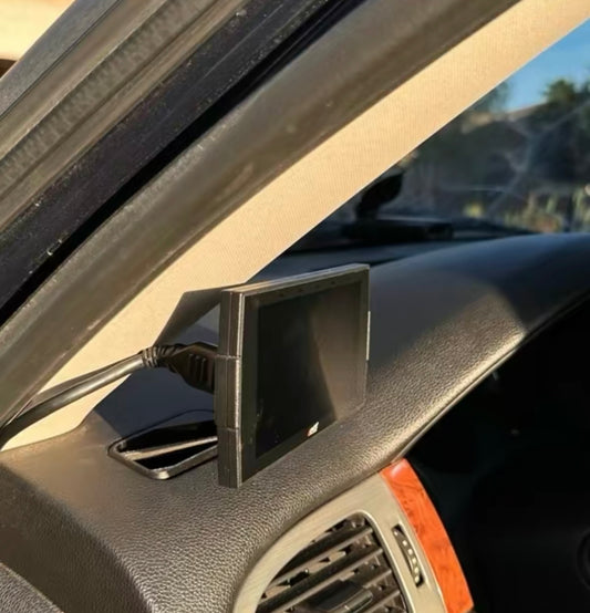 7.5-14 GM Denali/LTZ CTS Vent CTS Mount