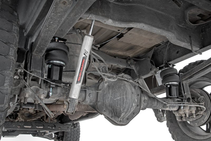 Air Spring Kit Chevy/GMC 2500HD (01-10)