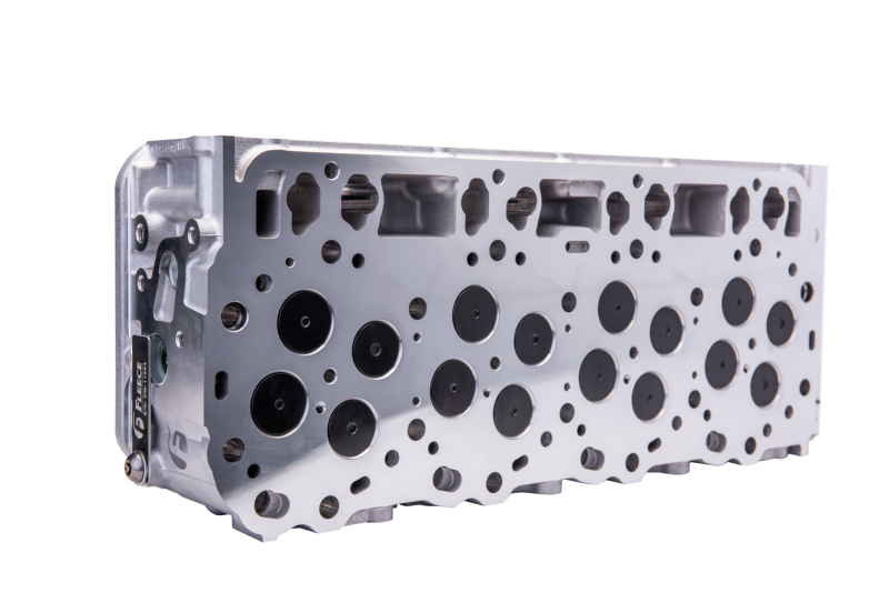 Fleece Performance 04.5-05 GM Duramax 2500-3500 LLY Remanufactured Freedom Cylinder Head (Passenger)